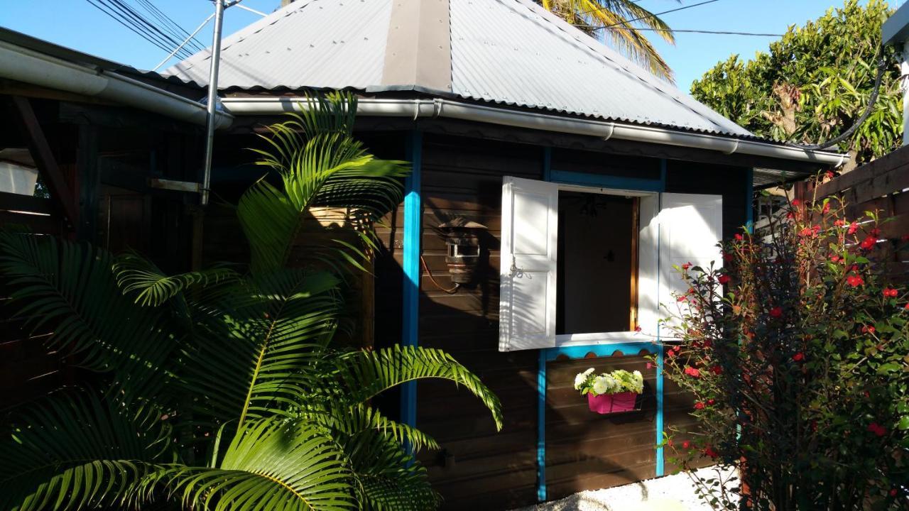 Chambres D'Hotes Du Domaine Des Doudous Saint Pierre Exterior photo